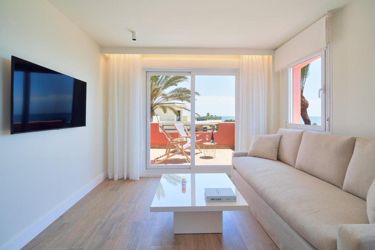 Sea Suite Beachfront Marbella Bagian luar foto